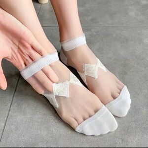 10 pairs lace socks size 4-8 US women